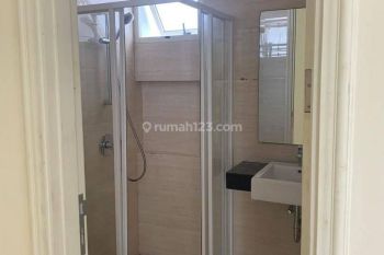 Tersedia Rumah 3 Lantai SHM Bagus Untuk Disewakan