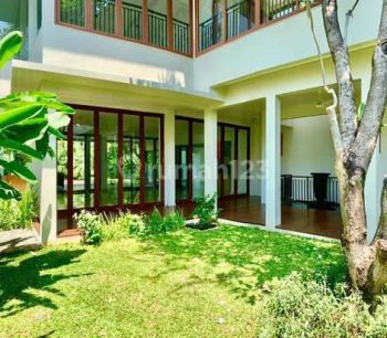 Nice House In Compound In Cilandak With Private Pool And Garden