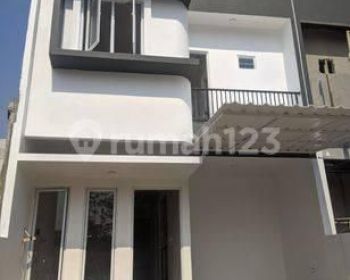 Rumah Mewah Gdc Strategis Sebelah Alun alun Depok Siap Akad Notaris