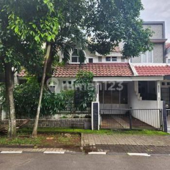 Rumah Dengan Lokasi Strategis di BSD Anggrek Loka