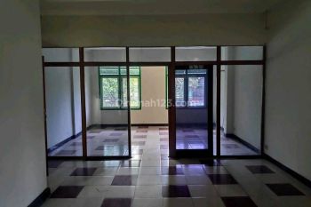 Ruko di Pucang Anom Gubeng Surabaya. DAV.YA5508