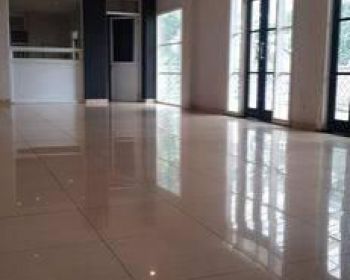 Ruang-usaha di Bengawan, Bandung 120 m