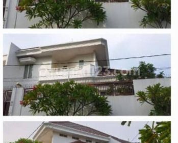 Rumah 2 Lantai Bagus Darmo indah timur dekat Darmo harapan