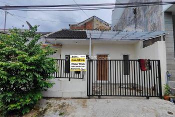 Rumah Mungil di Area Tidar Bawah