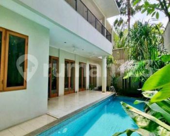 Rumah Standar Ekspat, Prime Area Dekat Kemang Raya