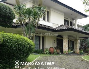 Puri Margasatwa 1.061 M2 Bagus Hanya 5 Menit Dari Tol Desari