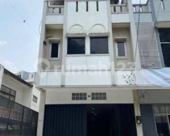 Ruko Strategis Disewa di Sukajadi Bandung Kota