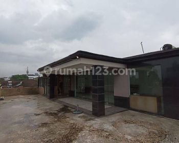 Disewakan Rumah Bagus Dan Asri Area Menteng Jakarta Pusat
