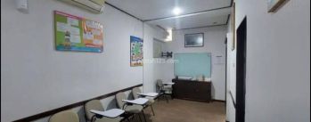 DISEWAKAN RUANG USAHA DI LANTAI 2 DAERAH PASIRKALIKI BANDUNG COCOK UNTUK KURSUS