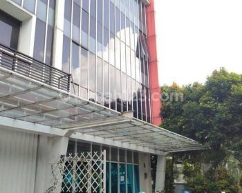 Di Sewakan Ruko di Kebayoran Arcade Bintaro Jaya Sektor 7 Tangerang Sekatan