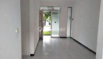 Rumah Modern Minimalis Lokasi Premium Taman Kopo Indah Mari Nego