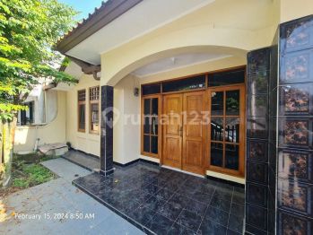 Rumah 5BR Baru Renov Di Taman Kopo Indah Bandung