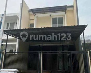 Rumah Villa Valencia Surabaya Murah (SAM.A741)
