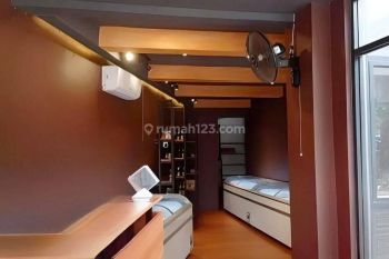 Disewakan ruang usaha sayap Riau/Dago lokasi strategis dan ramai