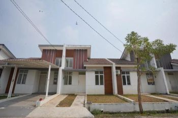 Dijual rumah siap huni di Forest Hill lokasi dekat stasiun J-19111