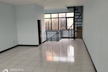 Disewakan Murah Ruko Strategis di Taman Kopo Katapang Bandung