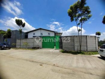 Gudang Huk di Sigma Kartika Gunung Sindur Siap Usaha Rapih Terawat