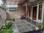 thumbnail-disewakan-rumah-2-lantai-di-komplek-batu-karang-cipamokolan-bandung-dekat-1