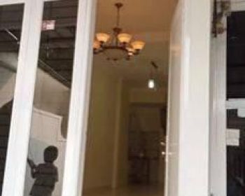 Rumah Hommy 2 Lantai Di Bumi Serpong Residence Ra12422