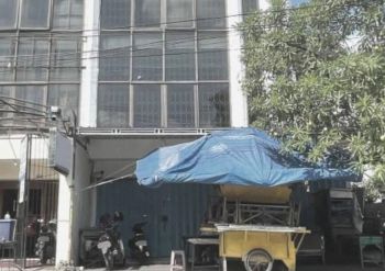 Ruko 3 Lantai Raya Barata Jaya TRAFFIC RAMAI selangkah ke Nginden, Ngagel