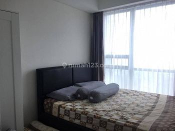 Apartemen St. Moritz 2 Kamar Tidur Bagus Furnished