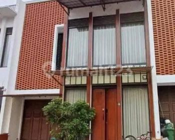 DIJUAL RUMAH SAYAP DAGO Di Cigadung Dekat Cisitu Kota Bandung