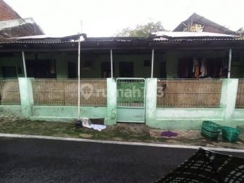 Dijual Rumah Hitung Tanah 
Lokasi: Mojosongso, Solo