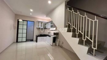 Rumah East Asia Hanya 45 Juta