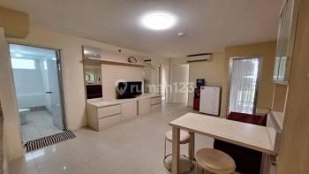 3 BR Renovasi Jadi 2 BR Lay Out Sangat Nyaman Dan Furnished Apartemen 3 Kamar