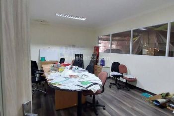 Dijual Kantor Raya Dharmahusada Bagus Mewah