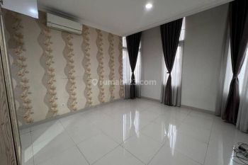 Rumah Bagus Siap Huni Semi Furnished Di Cluster Baru