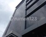 thumbnail-gedung-kantor-baru-4-lantai-parkir-luas-di-dewi-sartika-1