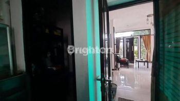 Rumah Hoek 2 Lantai Siap Huni di Pondok Ranji Ciputat Tangerang