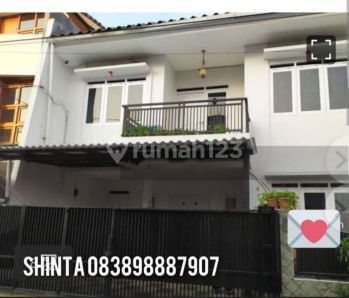 Dijual Rumah 2 Lantai SHM Lovely Rawamangun Jakarta Timur