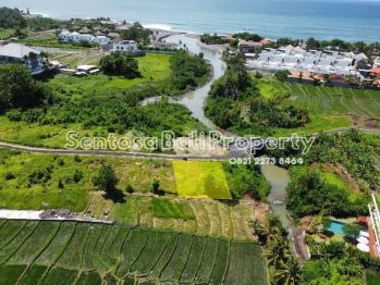 Tanah Dekat Pantai Munggu , Canggu Bali
