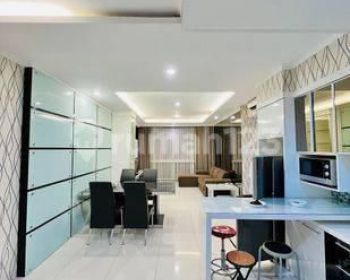 Sewa Apartemen Via Ciputra World 2 BR Lantai 17 Furnished Mewah