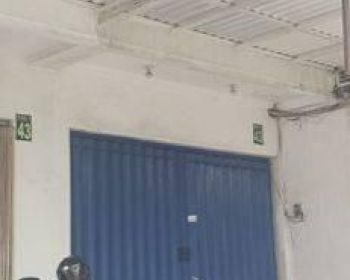 Ruko Jalan Raya Darmo Baru Barat, Surabaya Barat, Strategis