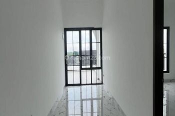 dijual rumah baru lokasi di cluster bukit golf hijau rumah dilengkapi dengan