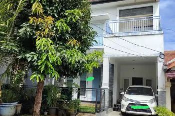 Dijual Murah Rumah di Sentul 3 Lantai Bogor SHM