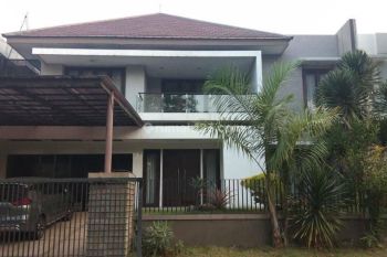 Rumah Siap Huni di Graha Famili, Lokasi Depan