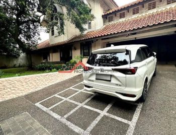 Dijal Rumah Terawat dan Asri di Cilandak