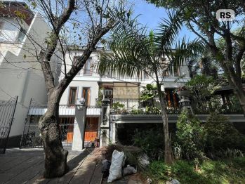 Disewakan Rumah Mewah Semi Furnished Area Pondok Indah Jakarta Selatan