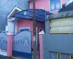 thumbnail-rent-rumah-rumah-2-lantai-0