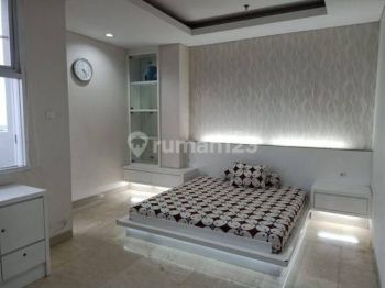 Jual Cepat Apartment 3 BR Semi Furnished Dago Suites