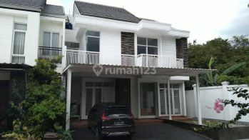 Di Jual Rumah di Cluster Lakewood Residence, Tangsel