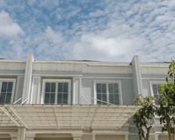 Disewakan Rumah Cantik 2 Lantai Diparungpanjang