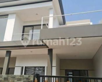 Dijual Rumah Hunian Baru 2 lantai Di Taman Kopo Indah 3 Bandung