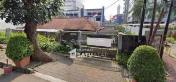 [Cash] Rumah Lama di Zona Kantor Pemerintahan, KB 8 Lantai RSA122201