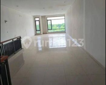 Disewakan Ruko Rendeng Jln Jakarta cocok utk usaha / kantor