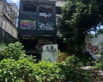 Ruko hitung tanah di mainroad setiabudi dijual cepat